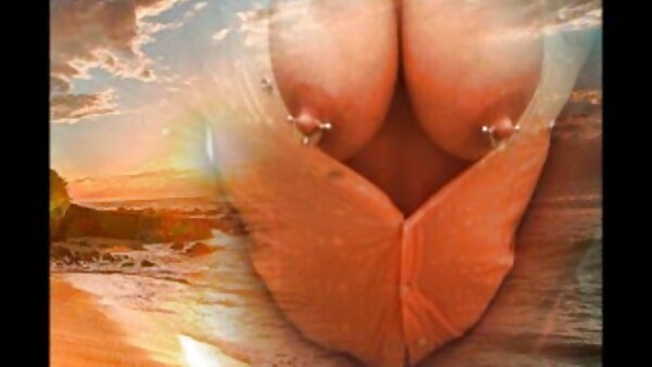 Horny Alex tidak menjangka Alicia akan menjadi seks isteri orang seorang kekasih futuristik